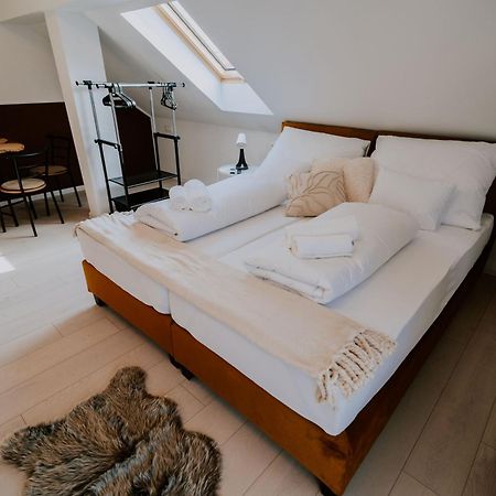 Maison De Luxe Szeged Eksteriør bilde